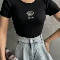 Bac nakışlı bluz