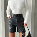 Beli lastikli duble paça deri şort siyah w24755