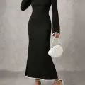 Biyeli uzun elbise siyah