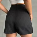 Çizgili şort etek