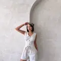 Kuşaklı şortlu tulum