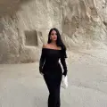 Madonna yaka esnek kumaş elbise siyah