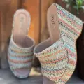 Tlay Kilim Desenli Dolgu Topuk Terlik