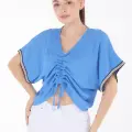 V yaka büzgülü detaylı bluz