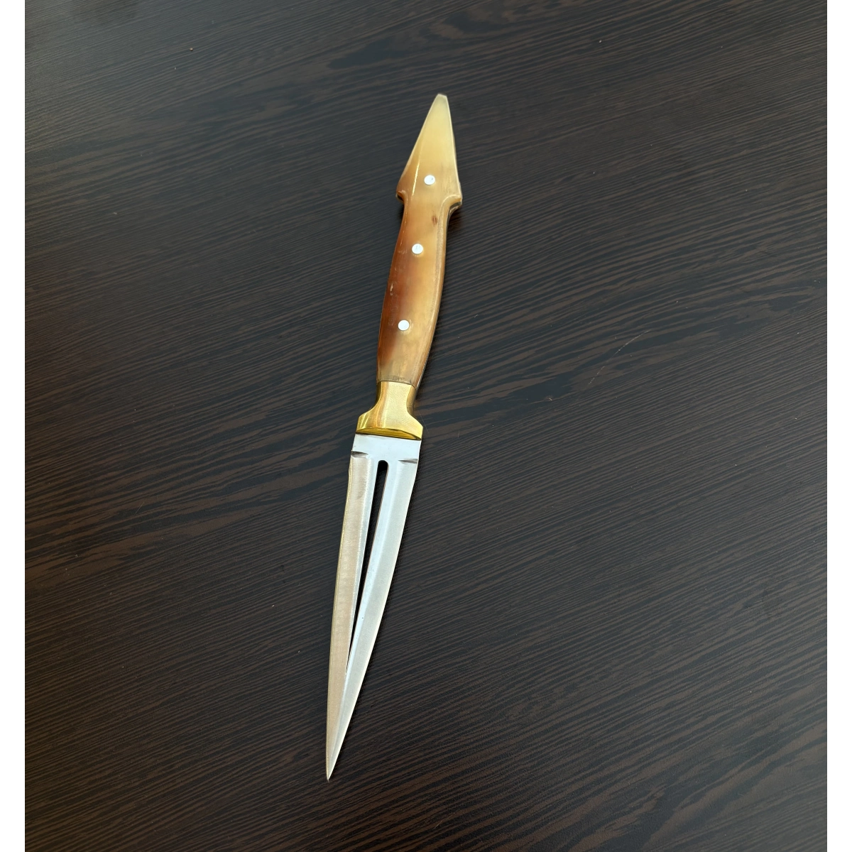 KOÇ BOYNUZU BEYAZ KAMA NO:1