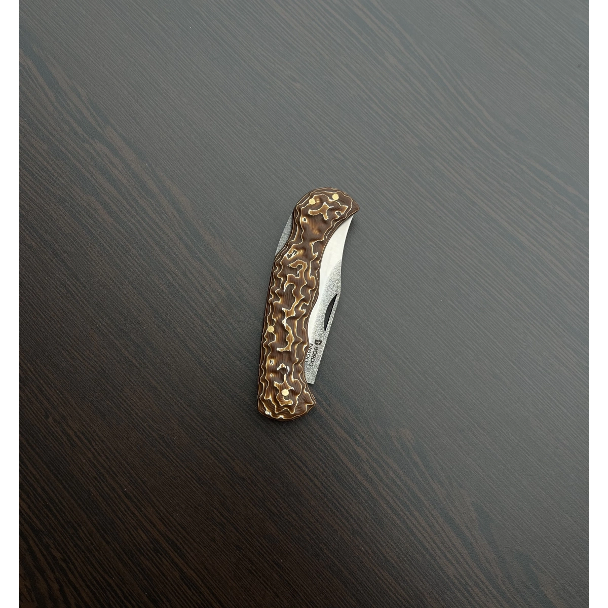 N690 KAHVE VERZALİT KABZE KLİPSLİ KATLANIR ÇAKI