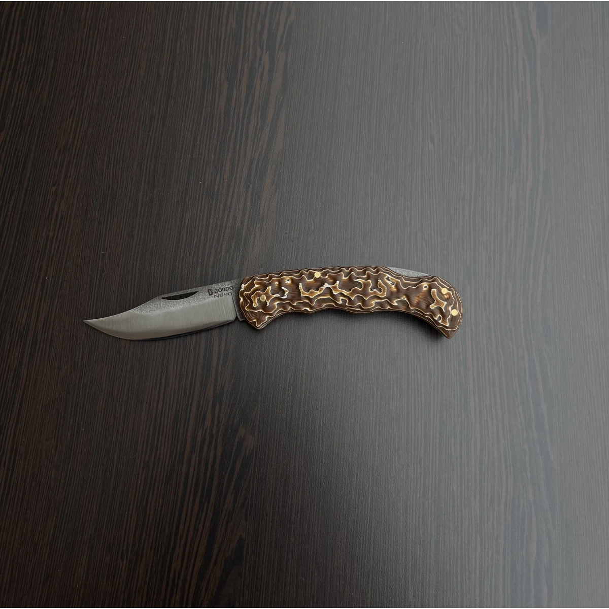 N690 KAHVE VERZALİT KABZE KLİPSLİ KATLANIR ÇAKI