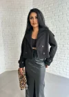 Kadın Astarlı Kolları Kemerli Kısa Kaşe Kaban