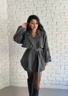 Kadın Kuşaklı Oversize Kısa Kaşe Kaban
