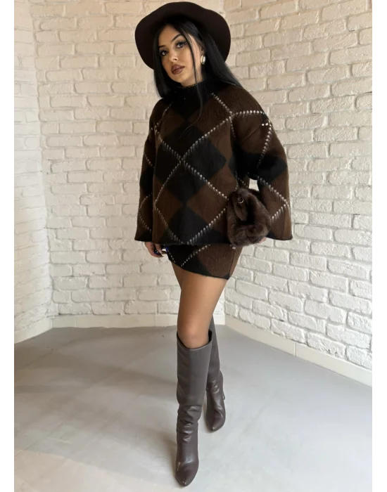 Kadın Baklava Desenli Kazak Ve Etek Triko Takım