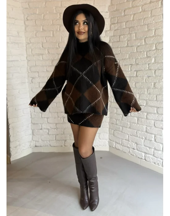 Kadın Baklava Desenli Kazak Ve Etek Triko Takım