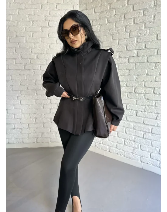 Kadın Dik Yaka Vatkalı Siyah Kemerli Ceket