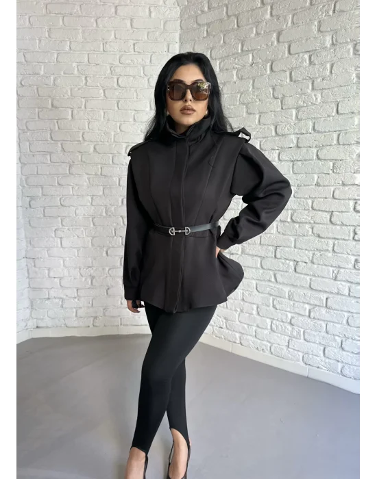 Kadın Dik Yaka Vatkalı Siyah Kemerli Ceket