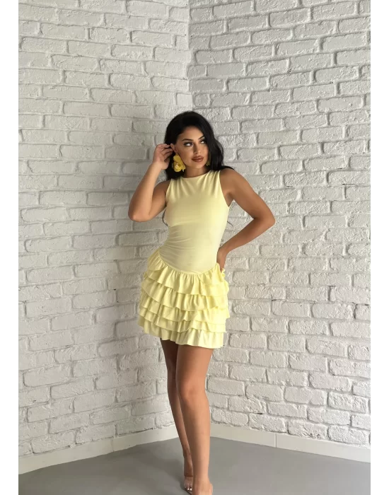 Kadın Halter Yaka Fırfırlı Şortlu Elbise