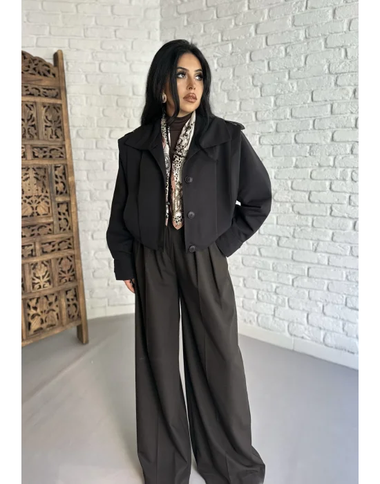 Kadın Kısa Pile Detaylı Trençkot