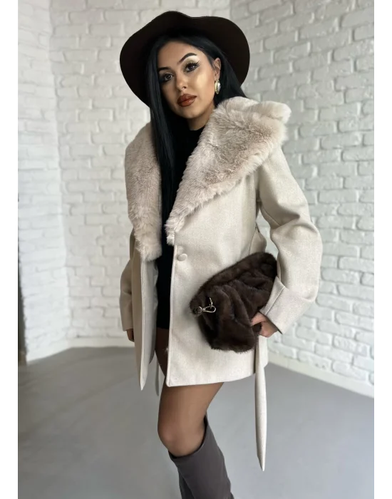 Kadın Kürk Yaka Astarlı Kaşe Kaban