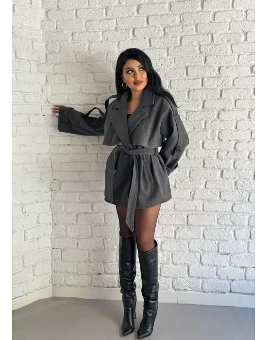 Kadın Kuşaklı Oversize Kısa Kaşe Kaban