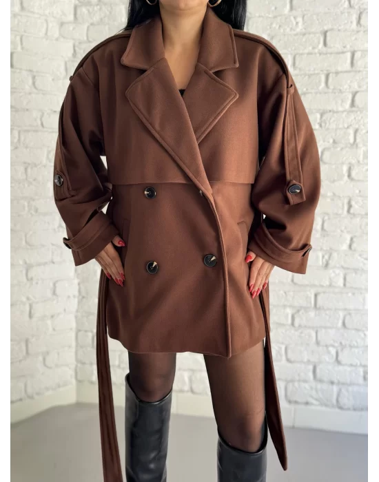 Kadın Kuşaklı Oversize Kısa Kaşe Kaban