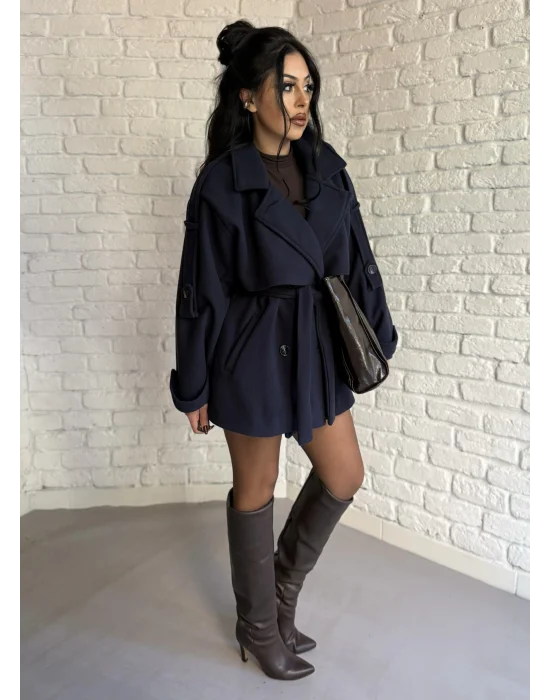 Kadın Kuşaklı Oversize Kısa Kaşe Kaban