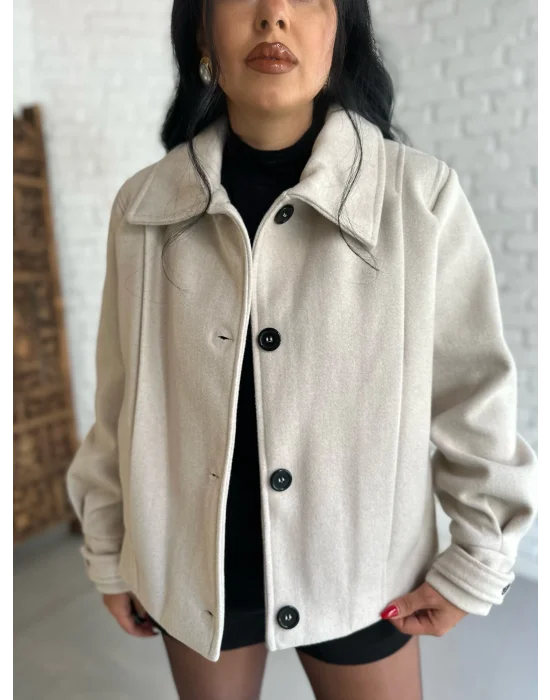 Kadın Pile Detaylı Astarlı Kısa Kaşe Kaban