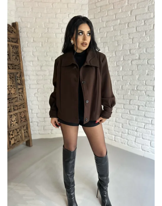 Kadın Pile Detaylı Astarlı Kısa Kaşe Kaban