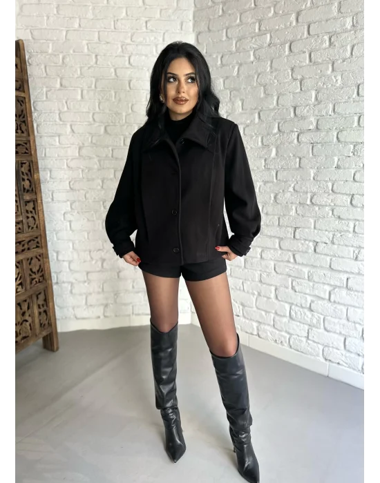 Kadın Pile Detaylı Astarlı Kısa Kaşe Kaban