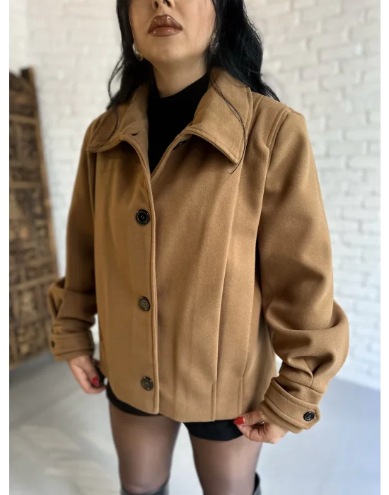 Kadın Pile Detaylı Astarlı Kısa Kaşe Kaban