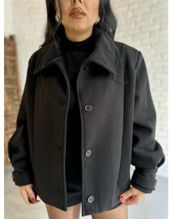 Kadın Pile Detaylı Astarlı Kısa Kaşe Kaban