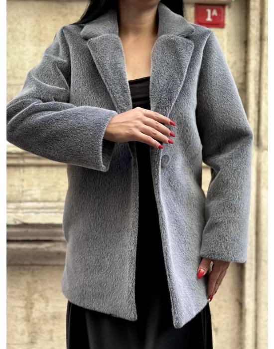Kadın Tay Tüylü Astarlı Kemerli Blazer Ceket
