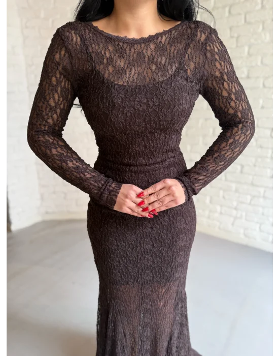 Kadın Uzun Dantelli İçerisi Astarlı Elbise
