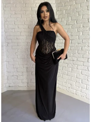 Kadın Dantel Detaylı Dökümlü Uzun Elbise