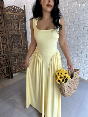 Kadın Kare Yaka Askılı Uzun Elbise