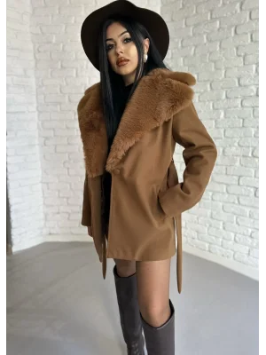 Kadın Kürk Yaka Astarlı Kaşe Kaban