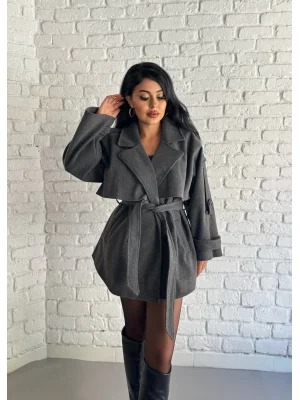 Kadın Kuşaklı Oversize Kısa Kaşe Kaban