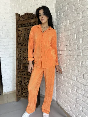 Kadın Piliseli Gömlek Ve Beli Lastikli Rahat Kalıp Pantolon Takım