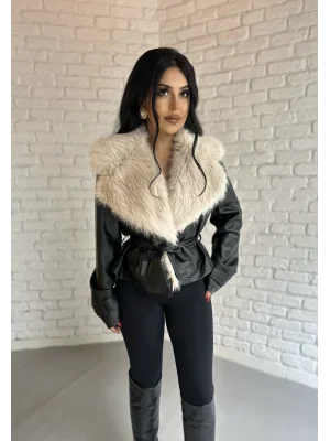 Kadın Yakası Kürklü Deri Ceket