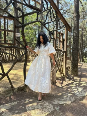 Kadın Ekru Çiçek İşlemeli Balon Kol Kemerli Fisto Elbise