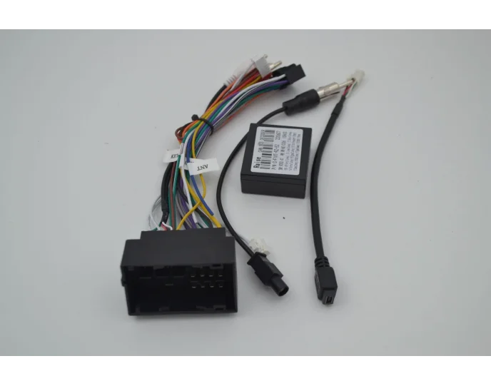 Fiat Doblo 2015-2020 9 İnç Multimedya Teyp Çerçevesi