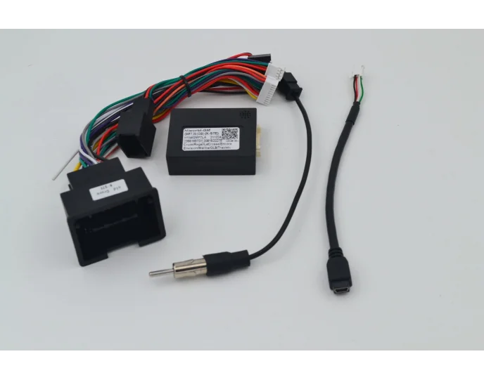 Opel Astra J 2010-2014 9 İnç Multimedya Teyp Çerçevesi