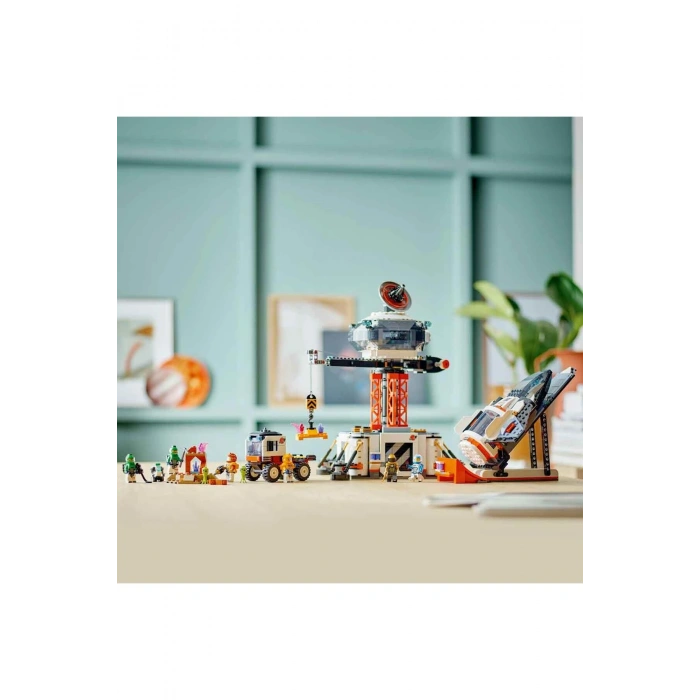 City Uzay Üssü ve Roket Fırlatma Rampası 60434 - 8 Yaş ve Üzeri Çocuklar için Uzay Me