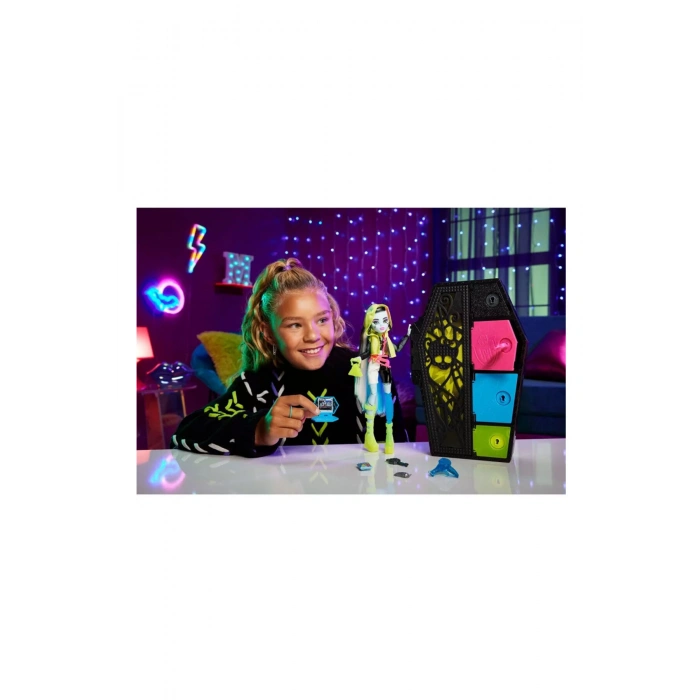 Gizemli Arkadaşlar 3 Seri Hpd59hnf79