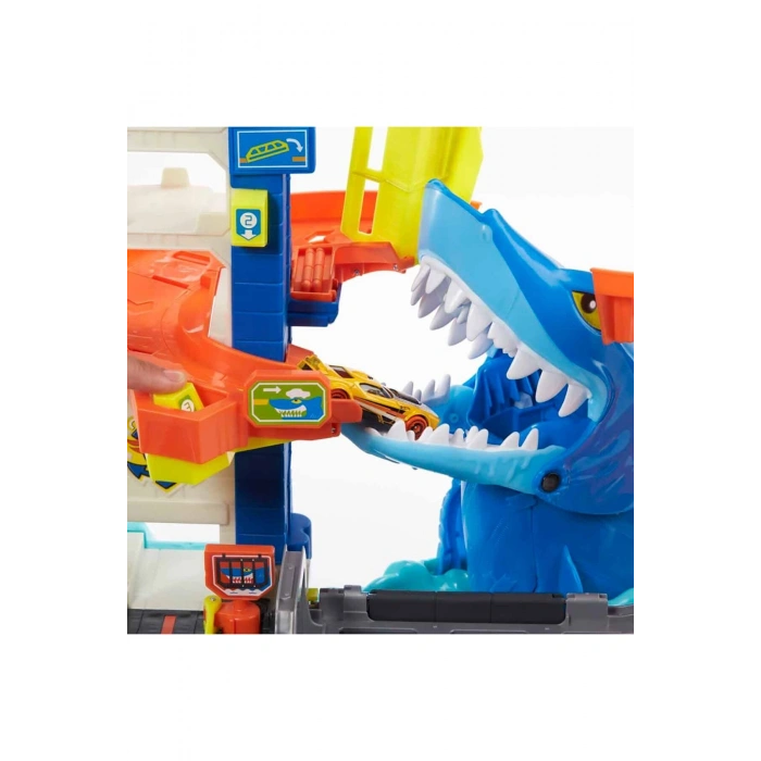 City Köpek Balığından Kaçış Oyun Seti HDP06