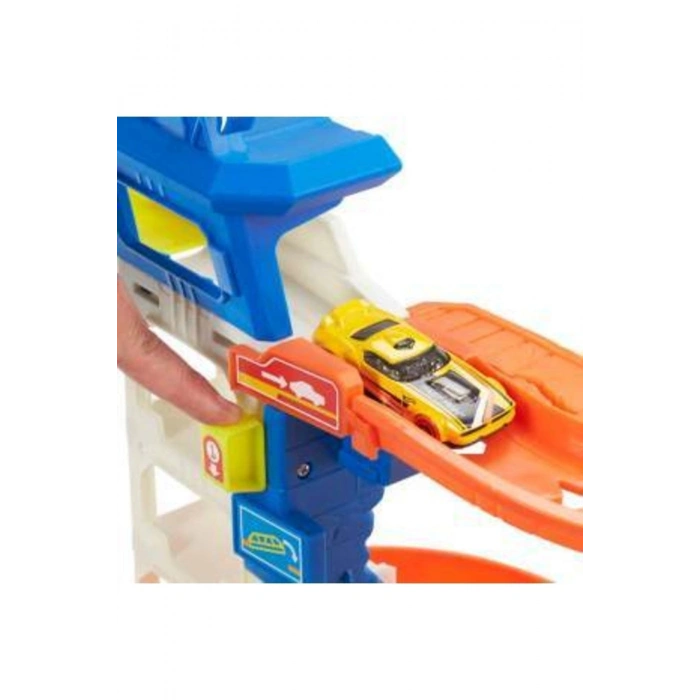 Oyuncak Hot Wheels Köpek Balığından Kaçış Oyun Seti HDP06