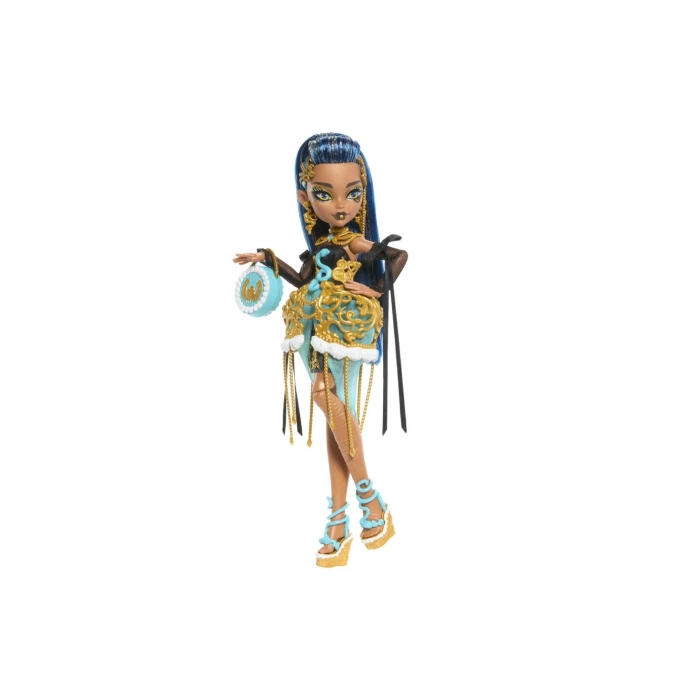 Scary Sweet Birthday Cleo