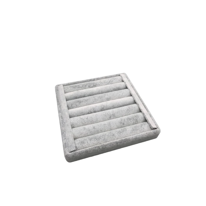 Yerli Üretim Süet Kumaş Gri Renk 15 cm / 15 cm Yüzük Sergileme Standı
