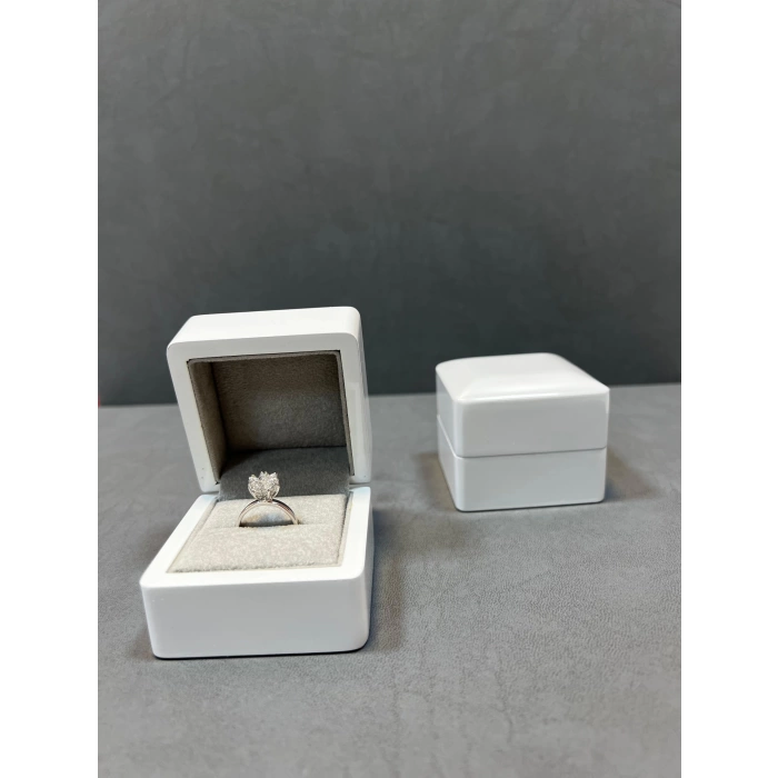 Ahşap Beyaz Renk 5x5 Cm Gömmeli Yüzüzk Kutusu