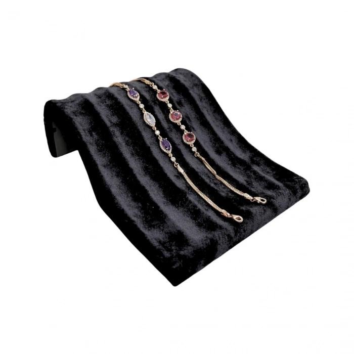 Süet Kumaş Siyah Renk 16/11,5 Cm Bileklik Künye Standi