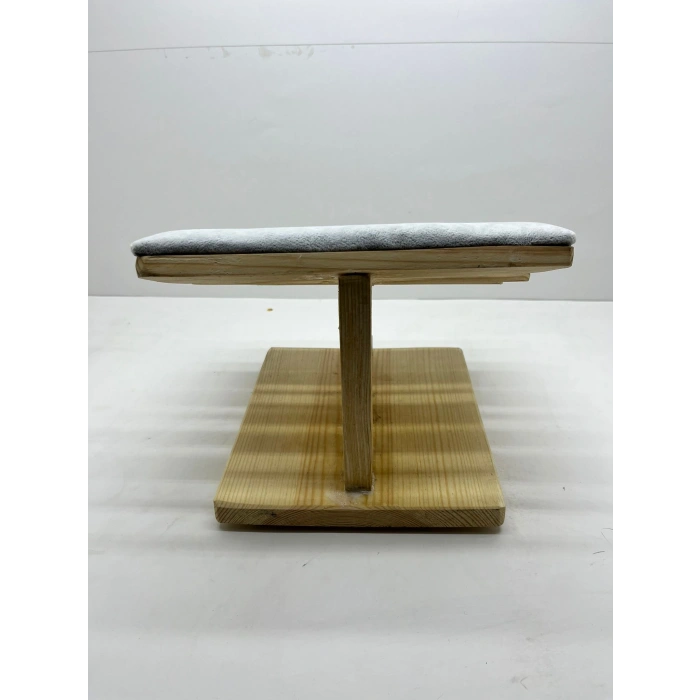 Ahşap Gri Renk Boy 21 cm En 19 cm Üç Kademeli Model Bileklik Sergileme