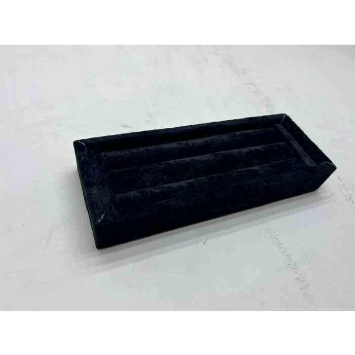 Süet Kumaş Siyah Renk 18 / 7 Cm Rulo Çekmece İçi Yüzük Standı