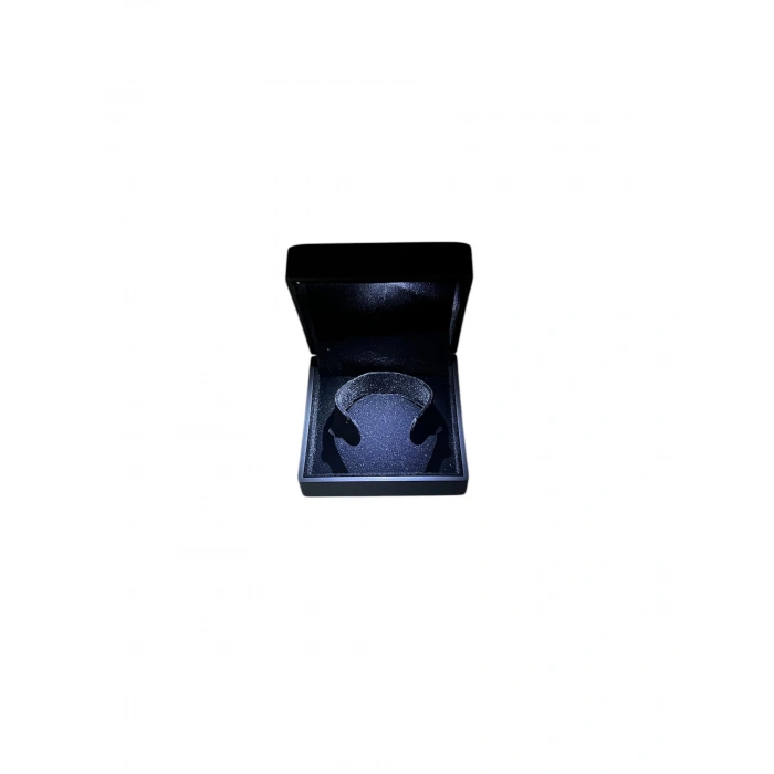 Flok Siyah  Renk 10x10 Cm Işıklı Kelepçe Kutusu
